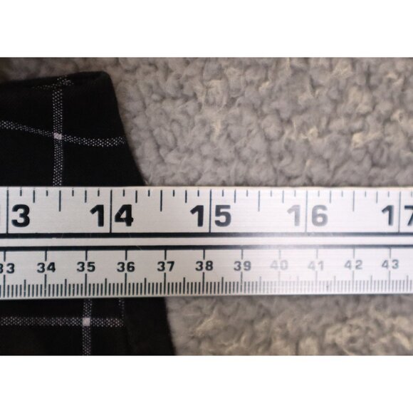 Old Navy Pixie High Rise Black & White Windowpane Pants With Secret-Slim Pockets - Picture 11 of 11